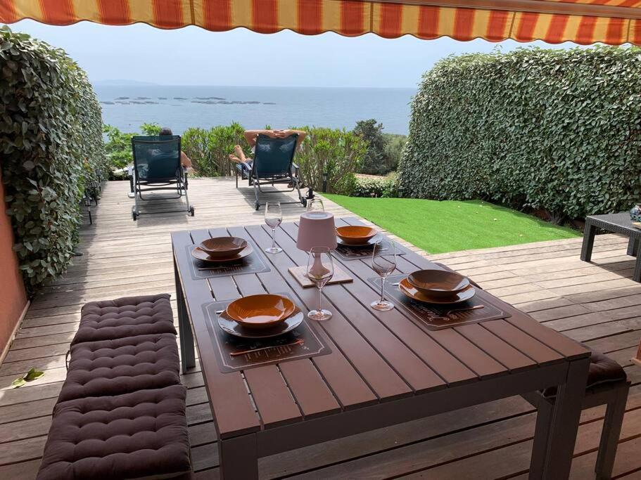 Ajaccio Maison Bord De Mer Dans Residence Avec Piscine Exteriér fotografie